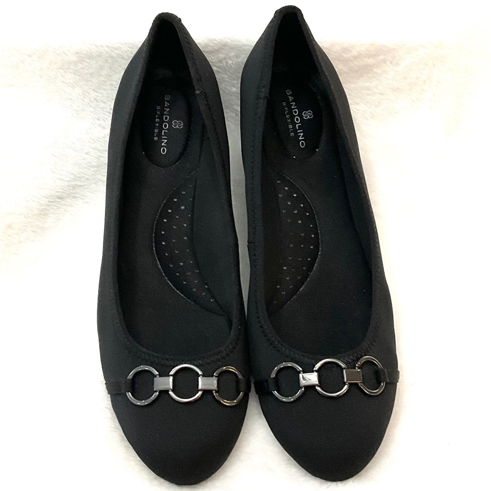 Bandolino Tuvonna Black Slip On Canvas and Patent Leather Wedge Heels Sz 8.5M - Picture 4 of 12
